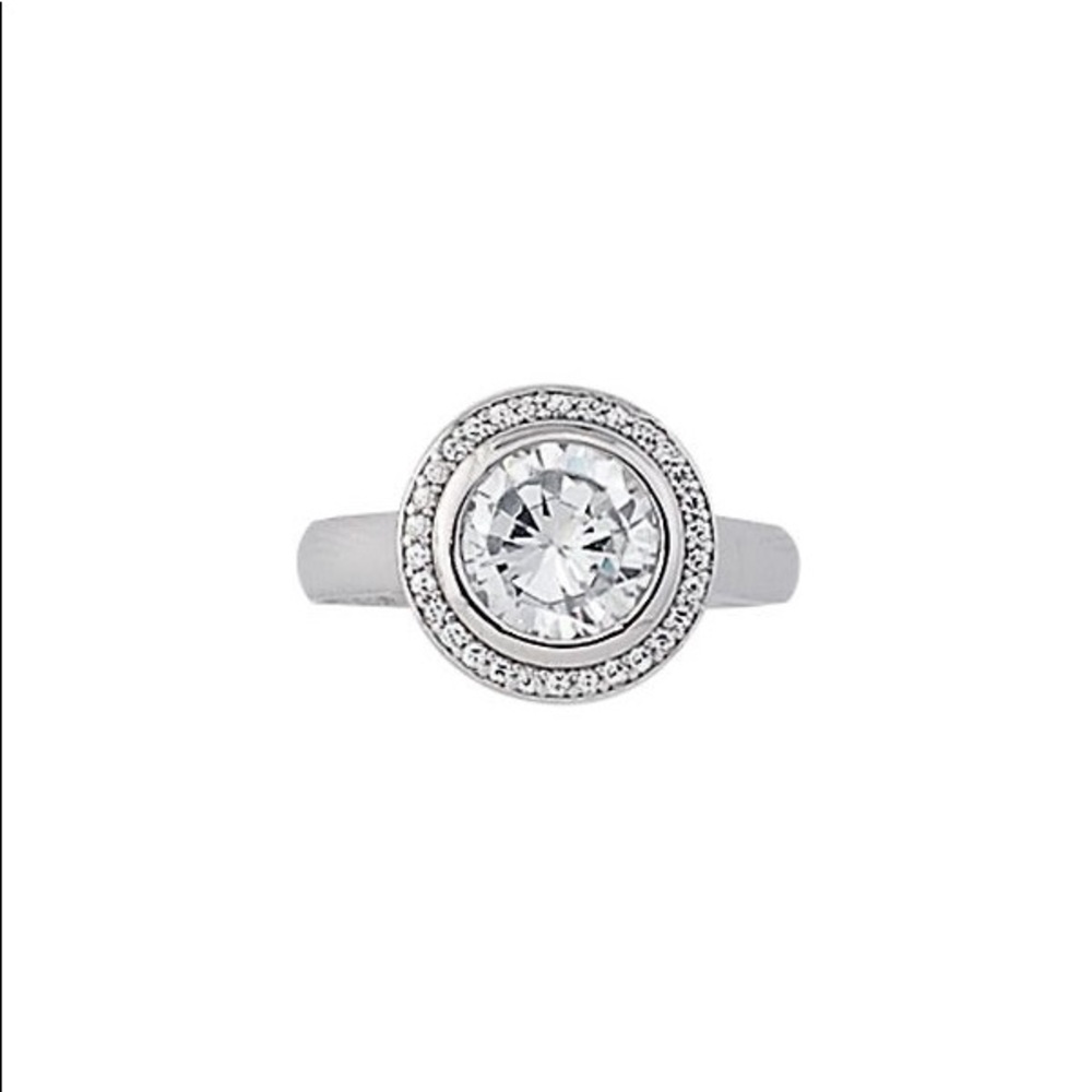 **STUNNING**lia sophia “Showdown” ring size 10